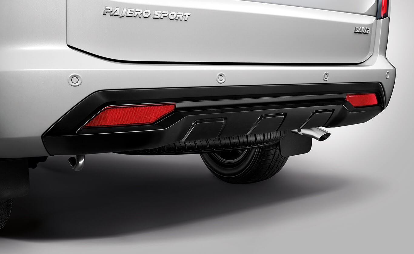 Mitsubishi Pajero Sport Elite Edition Black Rear Under Garnish