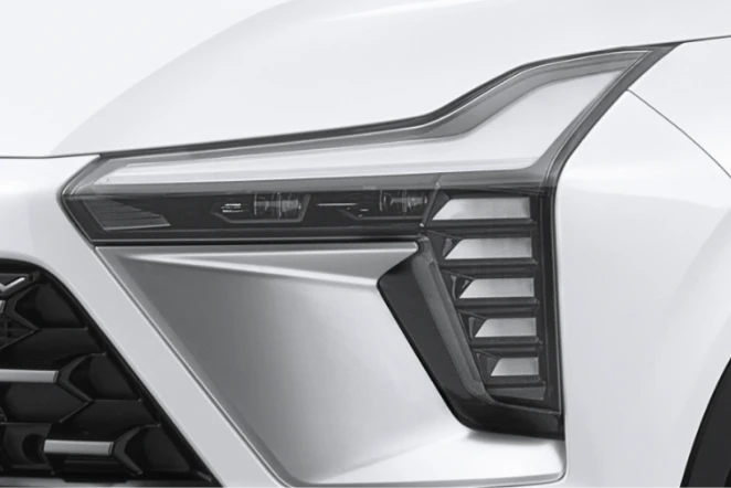 Mitsubishi New Xforce HEV - T-Shaped LED Headlight