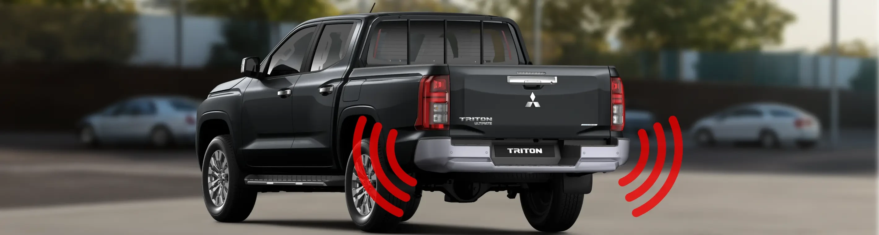 Teknologi Keamanan All New Triton Rear Cross Traffic Alert (RCTA)