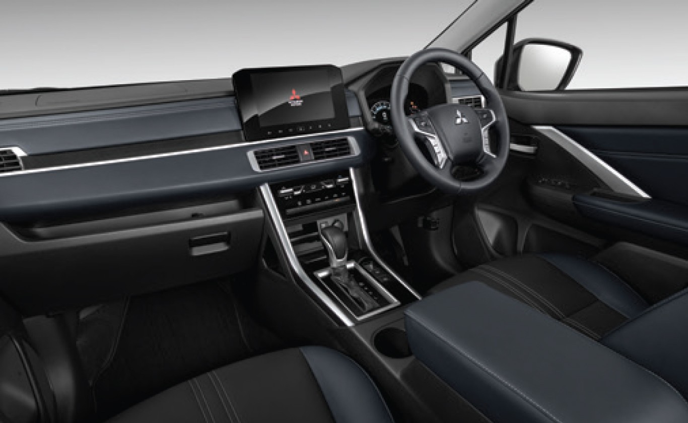 Mitsubishi New Xpander Cross Elite Edition Premium Dashboard
